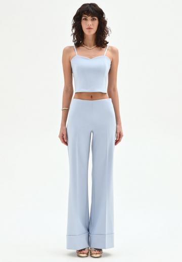 Топ на бретельках