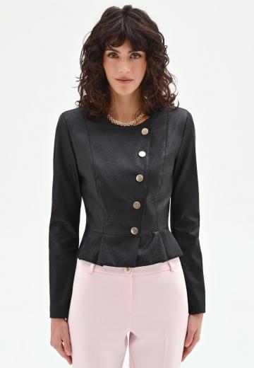 Короткая куртка