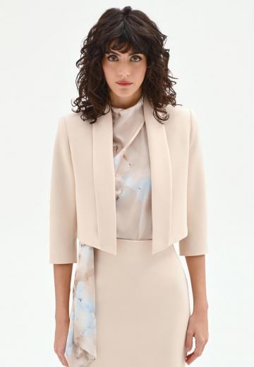 Короткий блейзер