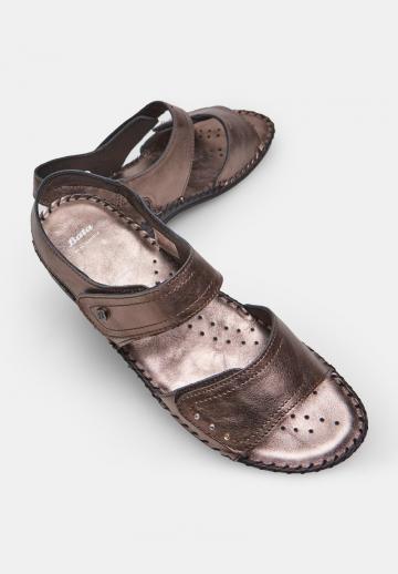 Босоножки на танкетке