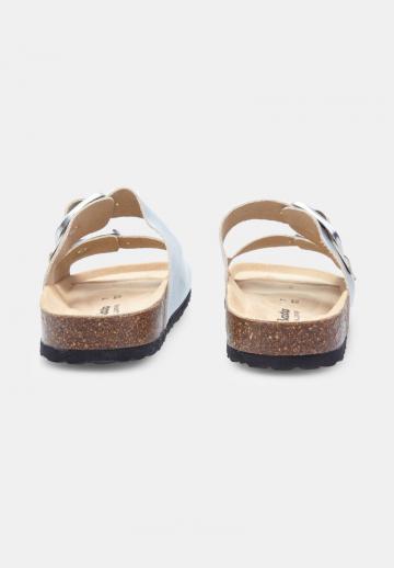 Босоножки на каблуке