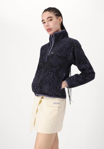 Юбка с накладными карманами