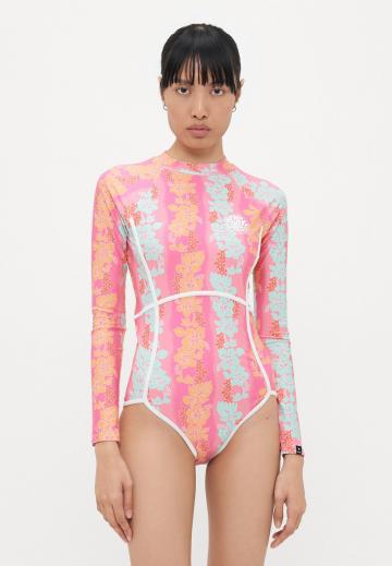 Слитный купальник