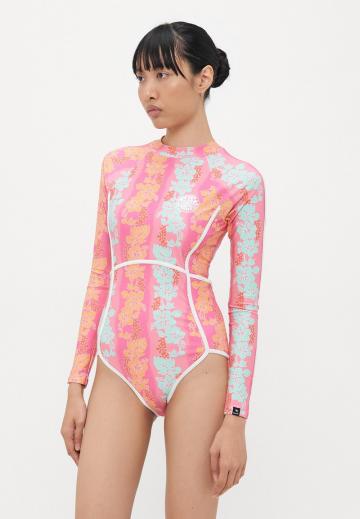 Слитный купальник