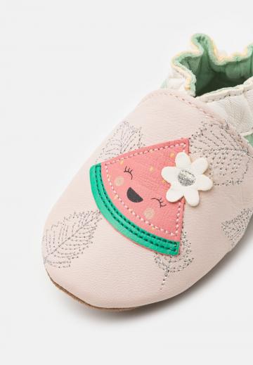 Детская обувь