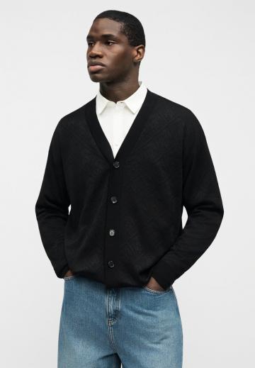 Вязаная кофта