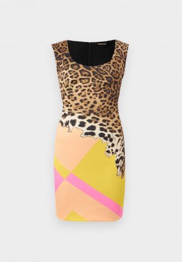 Платье футляр