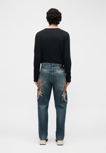 Прямые джинсы