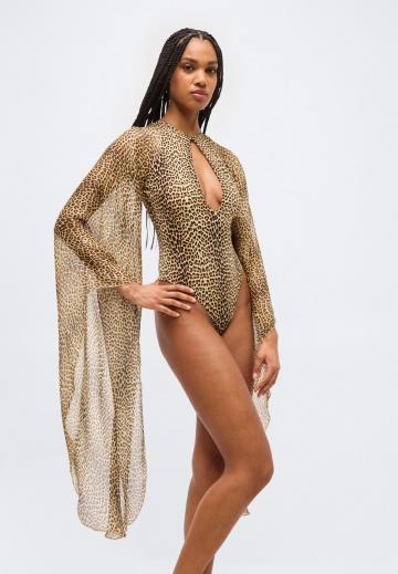 Слитный купальник