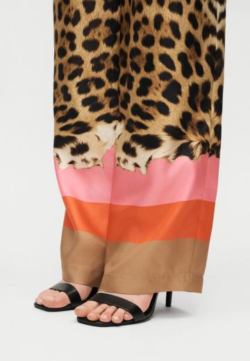 Прямые брюки