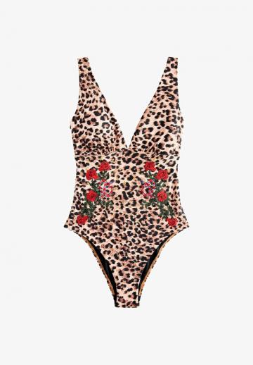 Слитный купальник