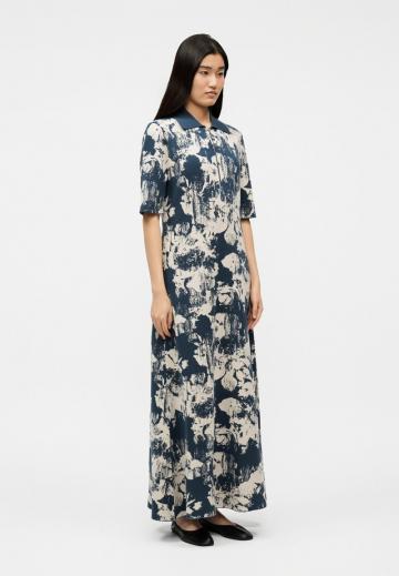 Вязаное платье