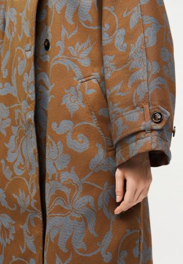 Шерстяное пальто