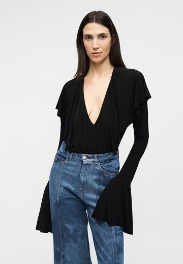 Клешеные джинсы