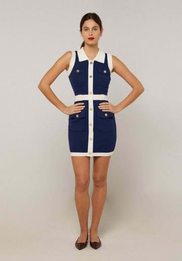 Вязаное платье