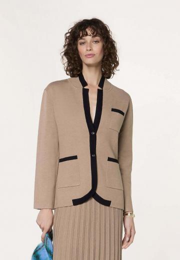 Длинный блейзер