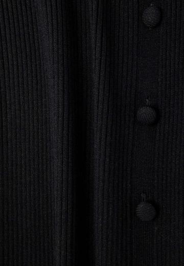 Платье футляр