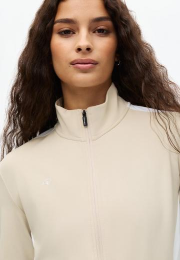 Спортивная куртка