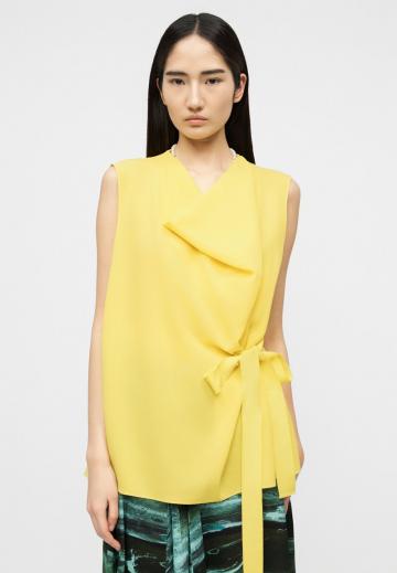 Блузка без рукавов