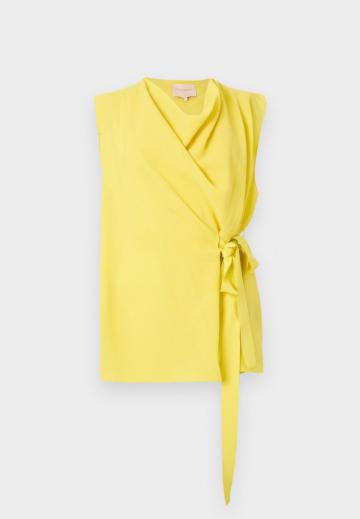 Блузка без рукавов