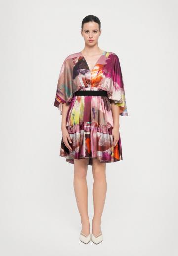 Короткое платье