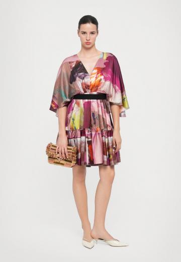 Короткое платье