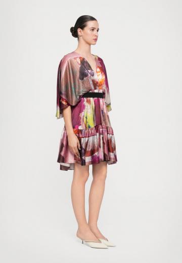 Короткое платье