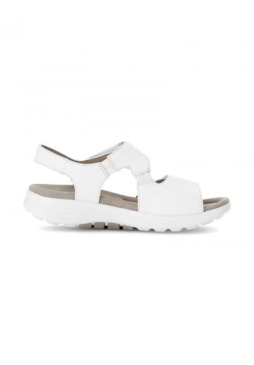 Босоножки на танкетке