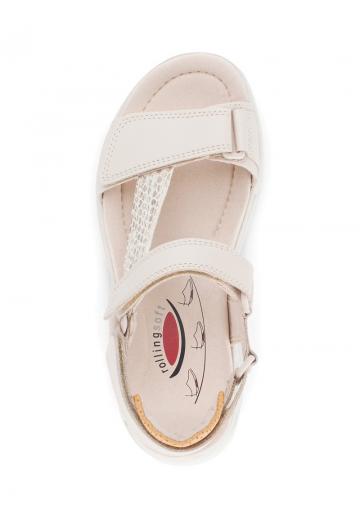 Босоножки на танкетке