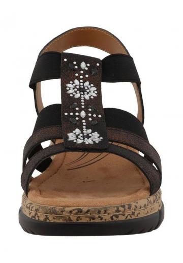 Босоножки на платформе