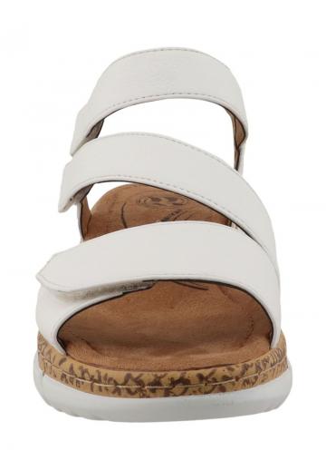 Босоножки на танкетке