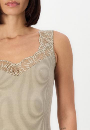 Майка-борцовка