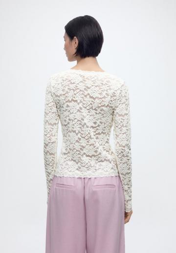 Кружевная блузка
