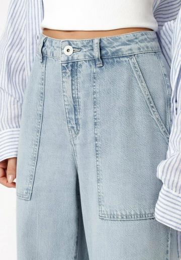 Свободные джинсы