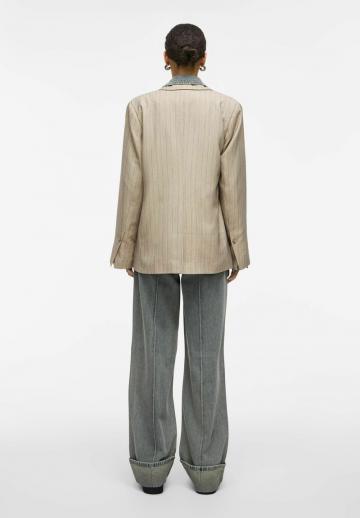 Короткое пальто