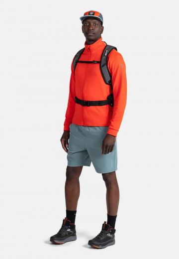 Спортивная куртка