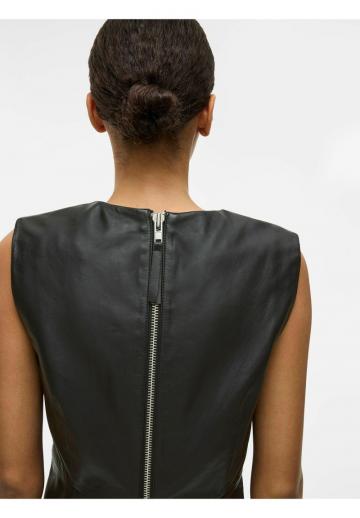 Блузка без рукавов