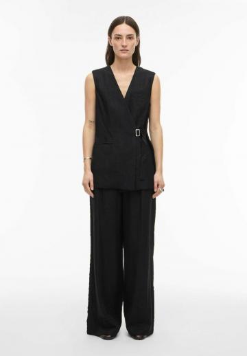 Длинный жилет