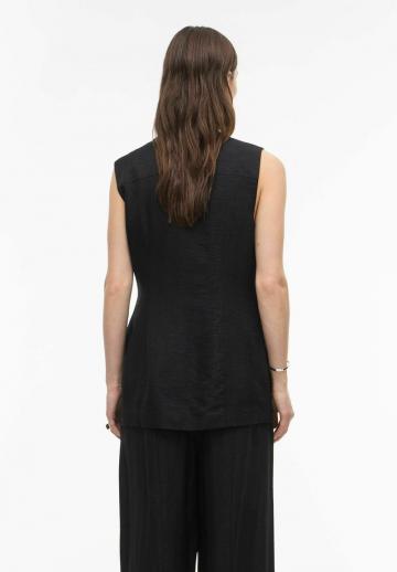 Длинный жилет