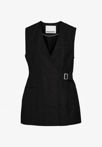 Длинный жилет