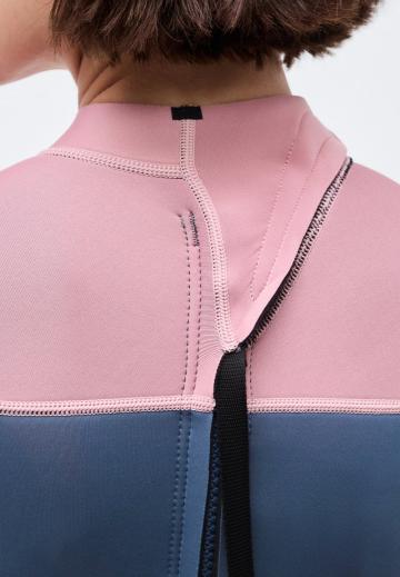 Слитный купальник