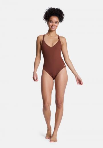 Слитный купальник