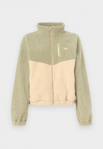 Флисовая куртка