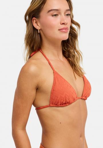 Треугольное бикини