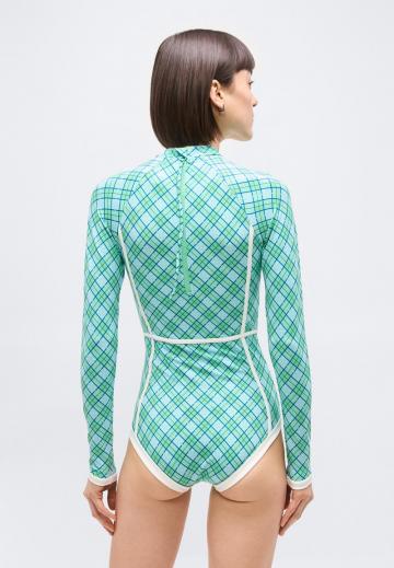 Слитный купальник