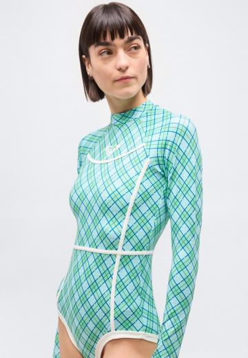 Слитный купальник