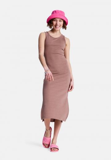 Спортивное платье