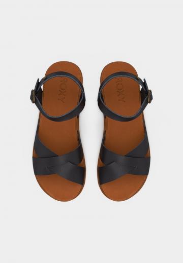 Босоножки на танкетке