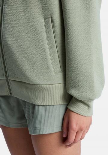 Спортивная толстовка