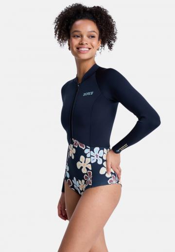 Слитный купальник